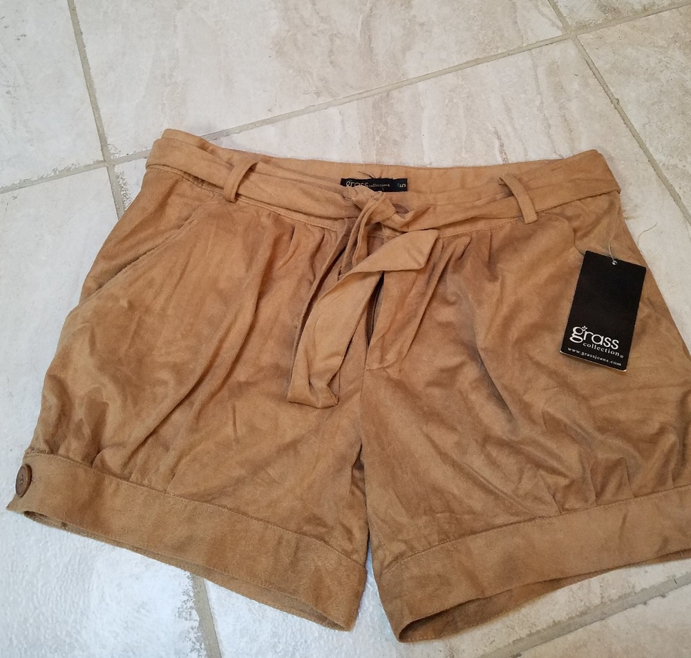 NWT Coachella Inspired Bubble Shorts Sz 5